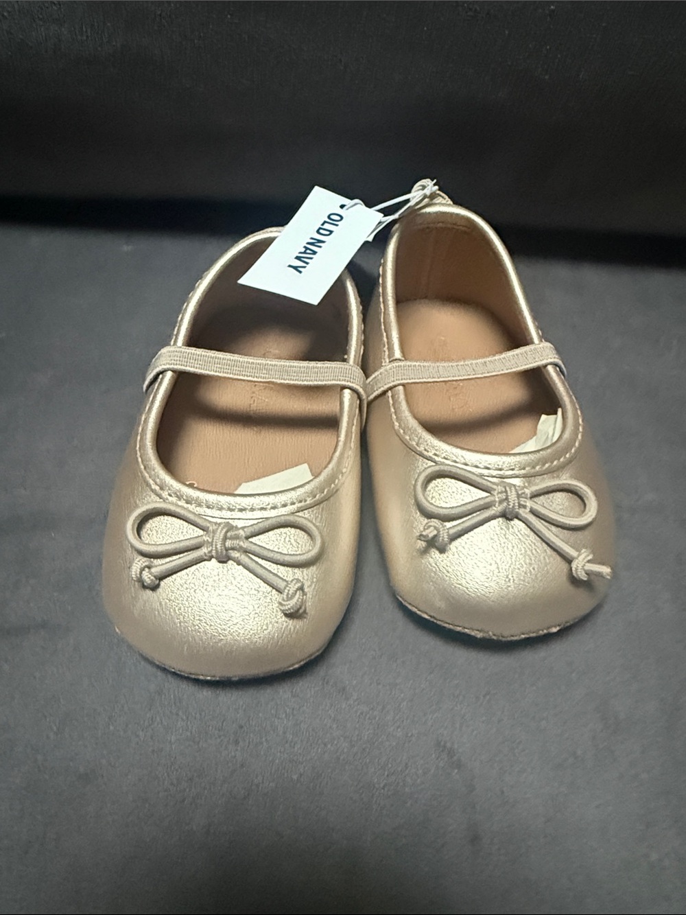 Old Navy Toddler Gold Mary Jane Ballet Flats with Bow